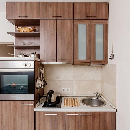Celine'S Place By The Sea Kotor Exterior foto